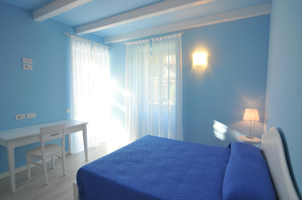 Villa Carolina Domaso Δωμάτιο φωτογραφία