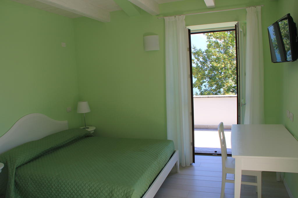 Villa Carolina Domaso Δωμάτιο φωτογραφία